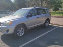 Photo of the vehicle Toyota RAV4