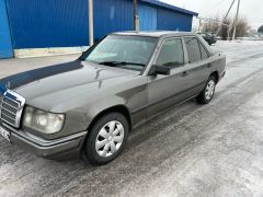 Фото авто Mercedes-Benz W124