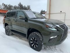 Photo of the vehicle Lexus GX