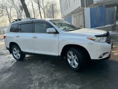 Сүрөт унаа Toyota Highlander