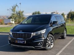 Фото авто Kia Carnival