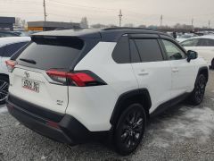 Сүрөт унаа Toyota RAV4