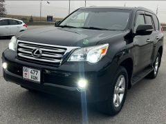 Photo of the vehicle Lexus GX