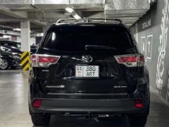 Фото авто Toyota Highlander