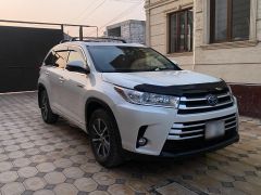 Photo of the vehicle Toyota Highlander