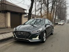 Photo of the vehicle Hyundai Sonata