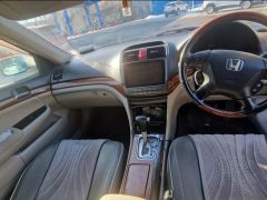 Сүрөт унаа Honda Inspire