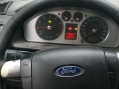 Фото авто Ford Galaxy