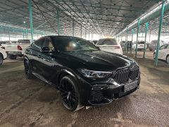 Photo of the vehicle BMW X6