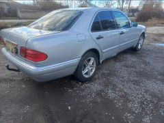 Photo of the vehicle Mercedes-Benz E-Класс