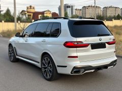 Фото авто BMW X7