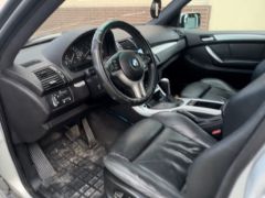 Photo of the vehicle BMW X5