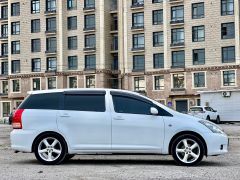 Фото авто Toyota Wish