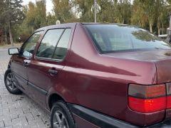 Сүрөт унаа Volkswagen Vento