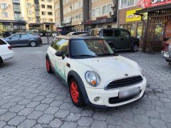 Сүрөт унаа MINI Hatch