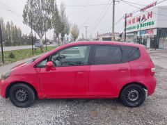 Photo of the vehicle Honda Fit