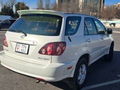 Photo of the vehicle Lexus RX