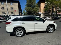 Фото авто Toyota Highlander