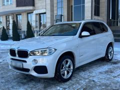 Photo of the vehicle BMW X5