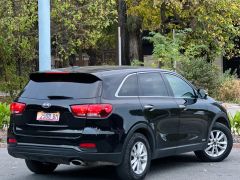 Сүрөт унаа Kia Sorento