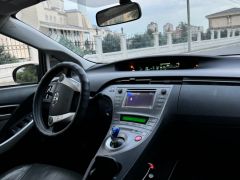 Сүрөт унаа Toyota Prius