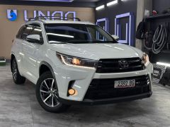 Фото авто Toyota Highlander