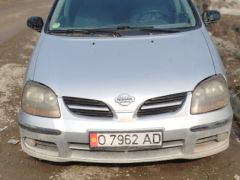 Фото авто Nissan Almera Tino