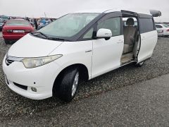 Фото авто Toyota Estima