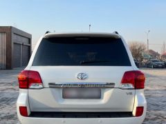 Сүрөт унаа Toyota Land Cruiser