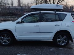 Сүрөт унаа Toyota RAV4