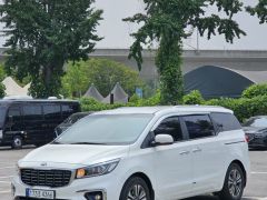 Сүрөт унаа Kia Carnival