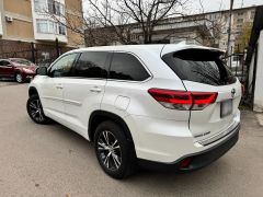 Фото авто Toyota Highlander