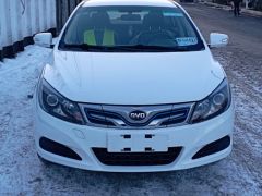 Сүрөт унаа BYD E5