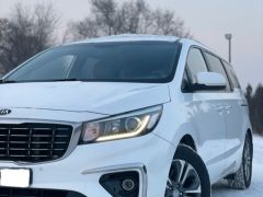 Фото авто Kia Carnival