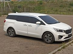 Photo of the vehicle Kia Carnival