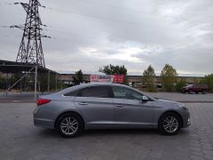 Photo of the vehicle Hyundai Sonata