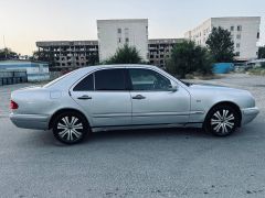 Photo of the vehicle Mercedes-Benz E-Класс