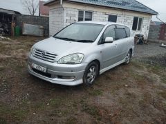 Фото авто Toyota Ipsum