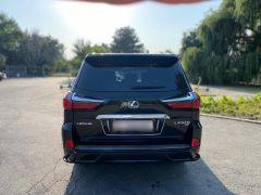 Сүрөт унаа Lexus LX