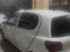 Photo of the vehicle Toyota Vitz