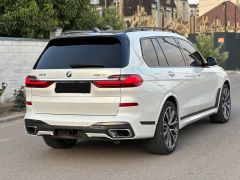 Сүрөт унаа BMW X7