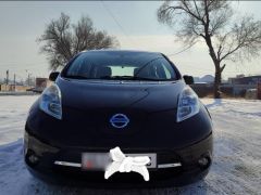 Фото авто Nissan Leaf