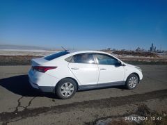 Фото авто Hyundai Solaris