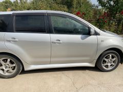 Photo of the vehicle Toyota Ist