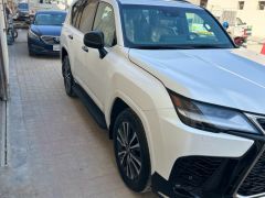 Сүрөт унаа Lexus LX