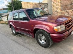 Photo of the vehicle Ford Explorer