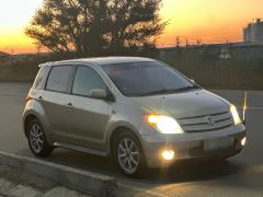 Photo of the vehicle Toyota Ist