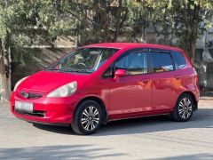 Photo of the vehicle Honda Fit