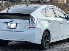 Фото авто Toyota Prius