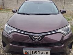 Сүрөт унаа Toyota RAV4